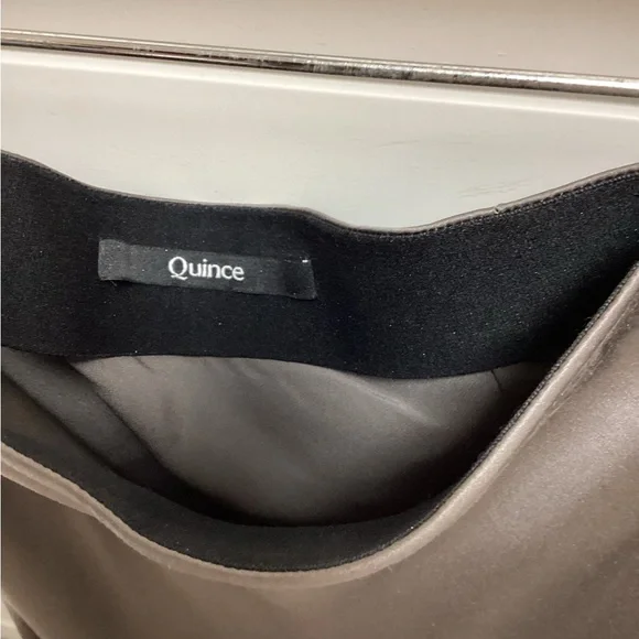 Quince 100% Washable Silk Midi Skirt – Size M – Charcoal Gray - Picture 6 of 9